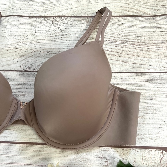 Victoria Secret Love Cloud Lined Demi Bra - Picture 4 of 13
